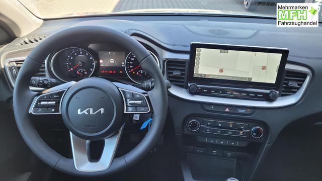 Kia Ceed SPIN 1.5 Spin*Navi*Shzg*Lhzg*PDC*Cam*16Zoll* 