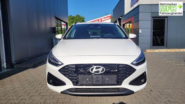Hyundai i30 Kombi Smart SW Family*LED*Navi*Shzg*Lhzg*PDC*Cam*16Zoll* 