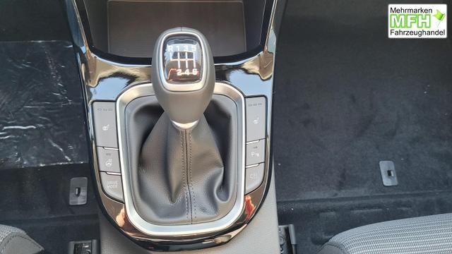 Hyundai i30 Kombi Smart SW Family*LED*Navi*Shzg*Lhzg*PDC*Cam*16Zoll* 