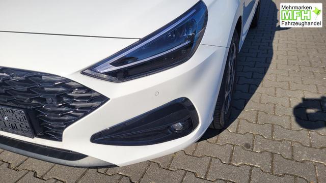 Hyundai i30 Kombi Smart SW Family*LED*Navi*Shzg*Lhzg*PDC*Cam*16Zoll* 
