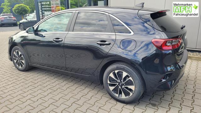 Kia Ceed Gold Gold*LED*Navi*Shzg*Lhzg*PDC*Cam*16Zoll* 