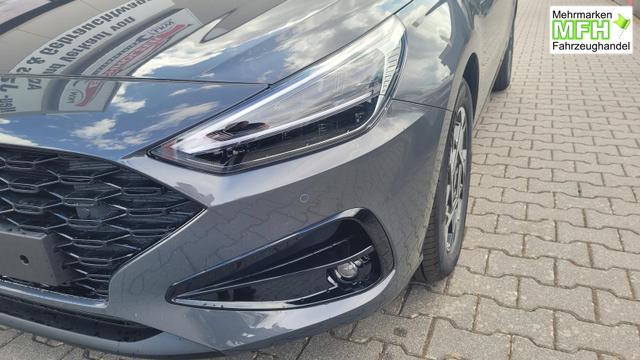 Hyundai i30 Familiy HB Family*Navi*LED*Shzg*Lhzg*PDC*Cam*16Zoll* 