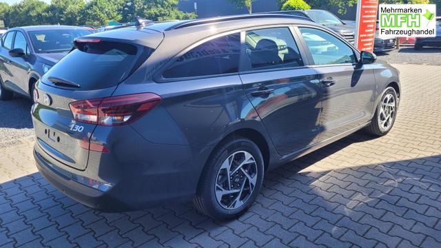 Hyundai i30 Kombi Family SW Family*Navi*LED*Shzg*Lhzg*PDC*Cam*16Zoll* 