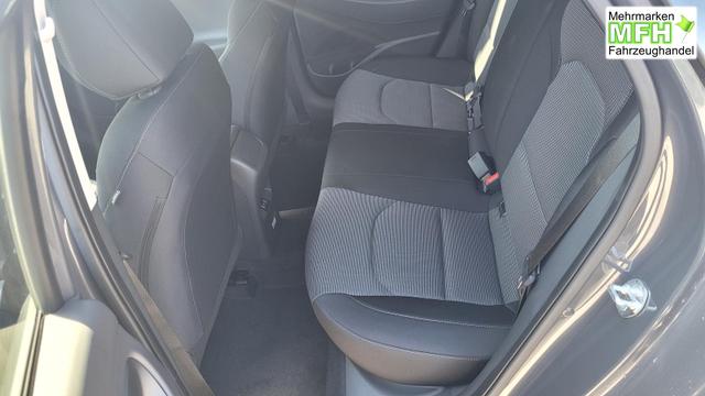 Hyundai i30 Kombi Family SW Family*Navi*LED*Shzg*Lhzg*PDC*Cam*16Zoll* 