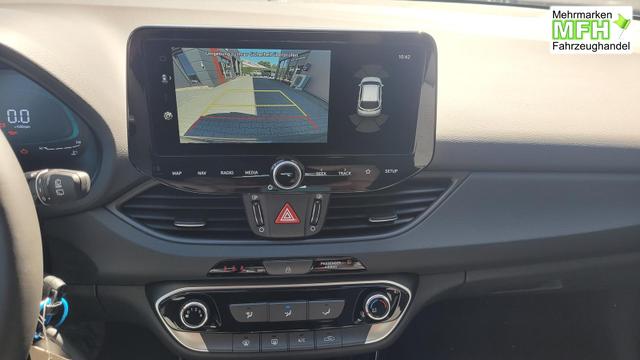 Hyundai i30 Kombi Family SW Family*Navi*LED*Shzg*Lhzg*PDC*Cam*16Zoll* 