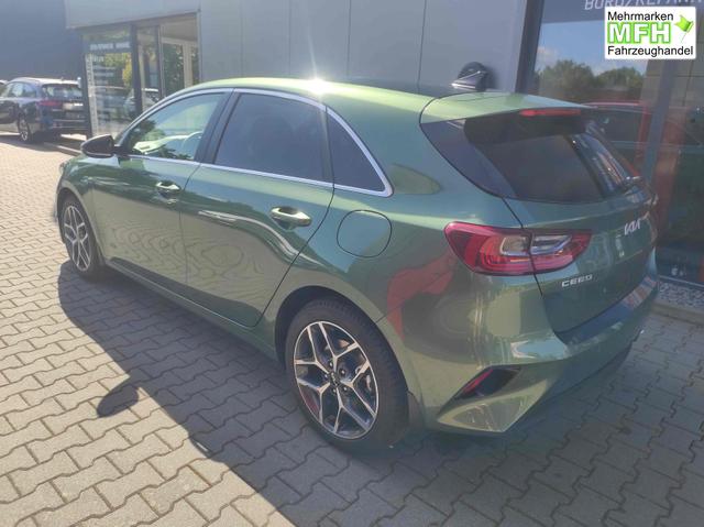 Kia Ceed Platinum AT*LED*Navi*Shzg*PDCv+h*Cam*SD*17" 