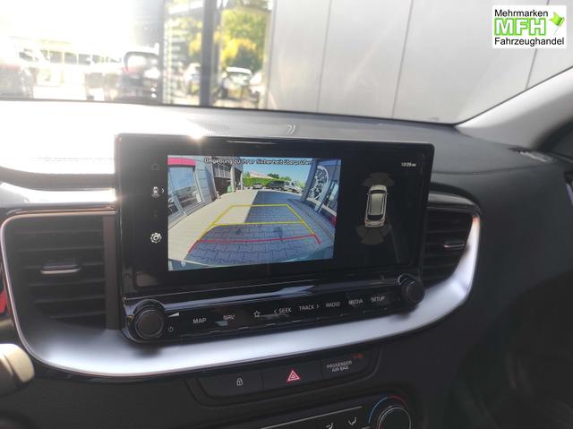 Kia Ceed Platinum AT*LED*Navi*Shzg*PDCv+h*Cam*SD*17" 