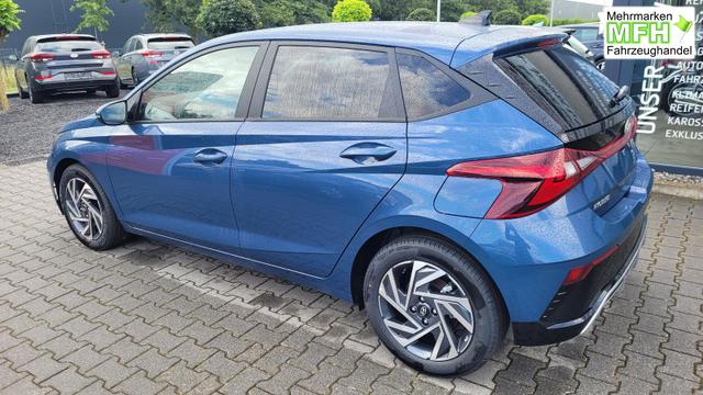 Hyundai i20 Family Family*Navi*Shzg*Lhzg*PDC*Cam*16Zoll*ACA* 