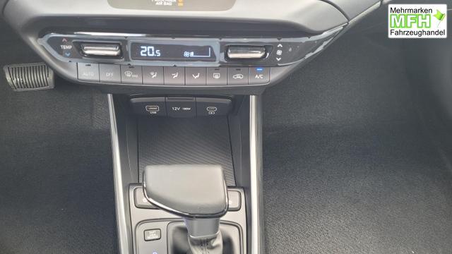 Hyundai i20 Family Family*Navi*Shzg*Lhzg*PDC*Cam*16Zoll*ACA* 