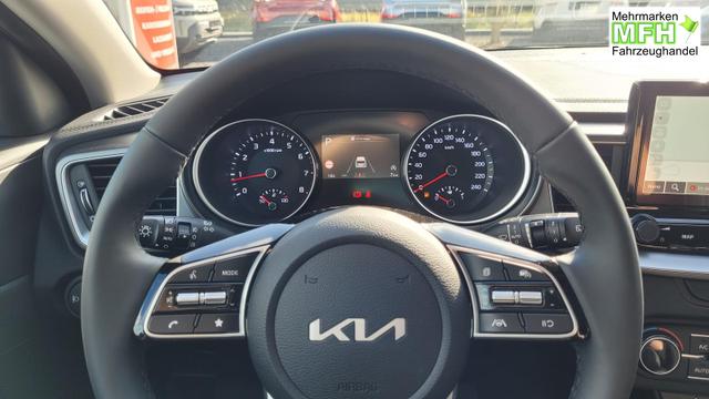 Kia Ceed Sportswagon TOP SW AT Top*VollLED*Navi*Shzg*Cam*AHK 