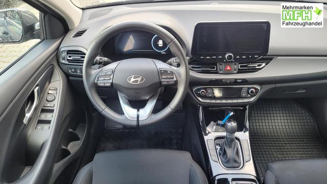 Hyundai i30 Kombi Style AT*LED*Navi*Shzg*Lhzg*PDC*Kamera 