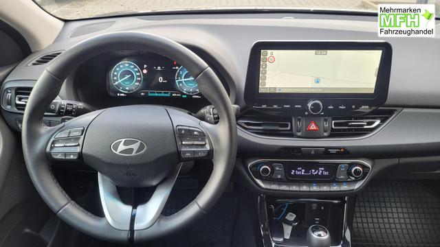 Hyundai i30 Kombi Style AT*LED*Navi*Shzg*Lhzg*PDC*Kamera 