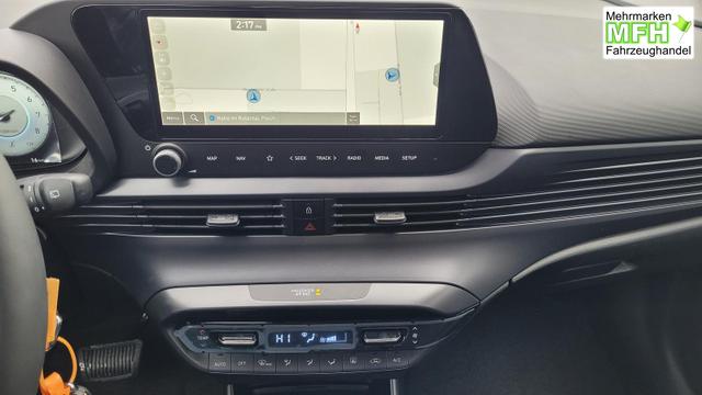 Hyundai i20 Family Family*Navi*Shzg*Lhzg*PDC*Cam*16Zoll*ACA* 