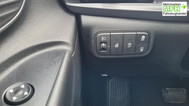 Hyundai i20 Family Family*Navi*Shzg*Lhzg*PDC*Cam*16Zoll*ACA* 