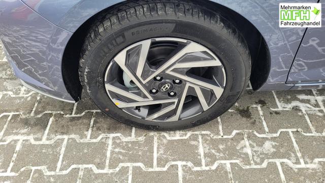 Hyundai i20 Family Family*Navi*Shzg*Lhzg*PDC*Cam*16Zoll*ACA* 