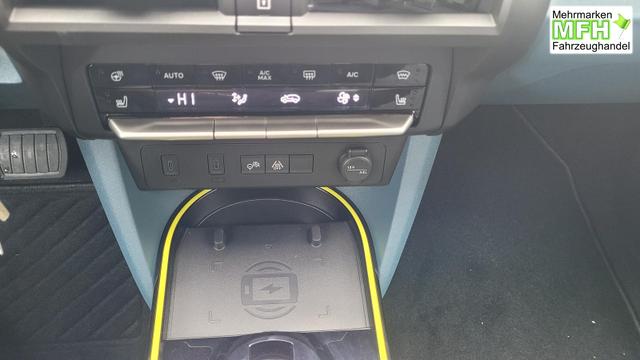 Fiat Grande Panda 1.2 Turbo 74 kW La Prima Prima*LED*Navi*Shzg*PDC*Cam*17" 