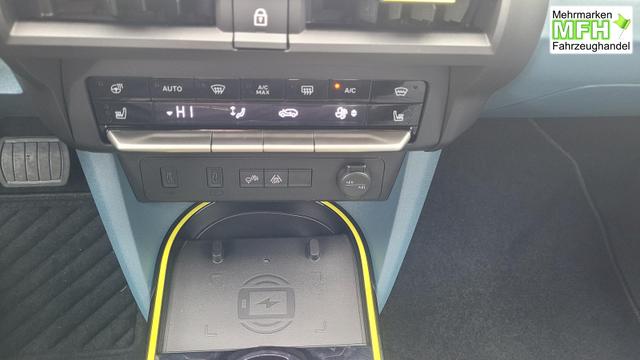 Fiat Grande Panda 1.2 Turbo 74 kW La Prima Prima*LED*Navi*Shzg*PDC*Cam*17" 