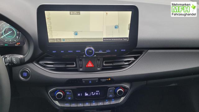 Hyundai i30 Family HB Family*Navi*LED*Shzg*Lhzg*PDC*Cam*Keyless 