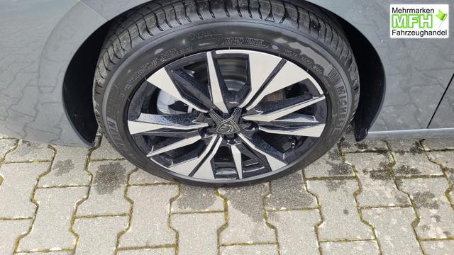 Peugeot 308 SW Hybrid 145 Allure FL*LED*Navi*Shzg*PDC*360*ACC*TotWi 