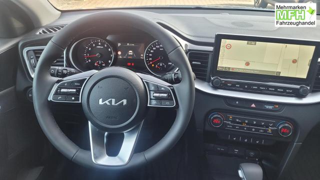 Kia Ceed Gold 1.5 AT*LED*Navi*Shzg*Lhzg*PDC*Cam*17Zoll* 