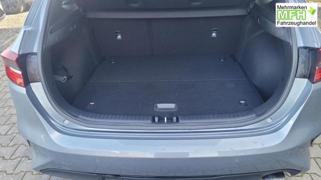 Kia Ceed Gold 1.5 AT*LED*Navi*Shzg*Lhzg*PDC*Cam*17Zoll* 