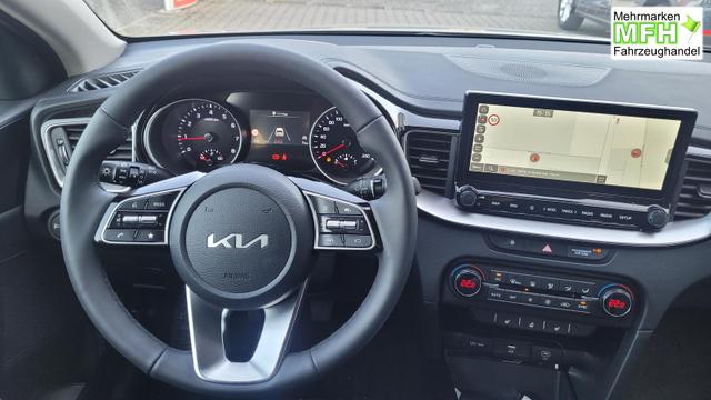 Kia Ceed Gold 1.5 *LED*Navi*Shzg*Lhzg*PDC*Cam*17Zoll* 