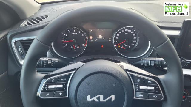 Kia Ceed Sportswagon TOP SW AT Top*VollLED*Navi*Shzg*Cam*AHK 