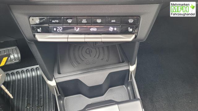 Opel Frontera Ultimate 1.2 107 kW Ultimate*LED*Navi*Shzg*BFS*PDC*Cam*17" 