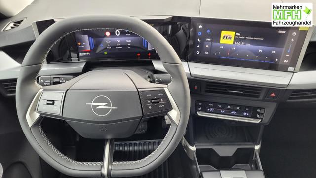 Opel Frontera Ultimate 1.2 107 kW Ultimate*LED*Navi*Shzg*BFS*PDC*Cam*17" 