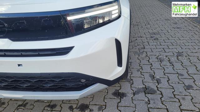 Opel Frontera Ultimate 1.2 107 kW Ultimate*LED*Navi*Shzg*BFS*PDC*Cam*17" 