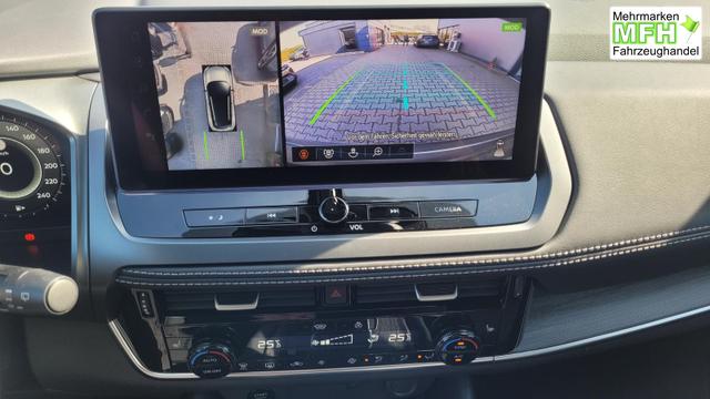 Nissan Qashqai Tekna 4x4 4x4*Navi*LED*PDach*Leder*Shzg*BFS* 