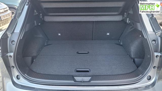 Nissan Qashqai Tekna 4x4 4x4*Navi*LED*PDach*Leder*Shzg*BFS* 