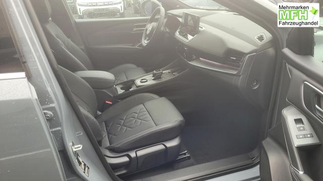 Nissan Qashqai Tekna 4x4 4x4*Navi*LED*PDach*Leder*Shzg*BFS* 