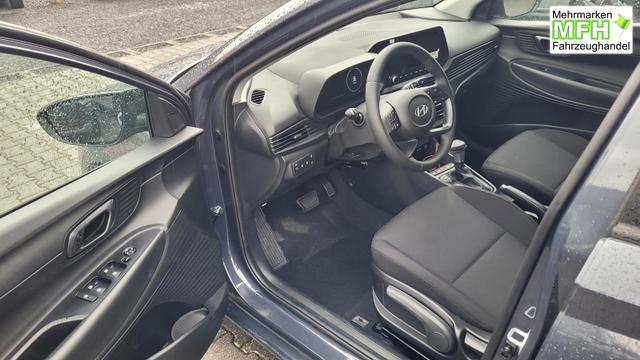 Hyundai i20 Family Family*Navi*Shzg*Lhzg*PDC*Cam*16Zoll*ACA* 