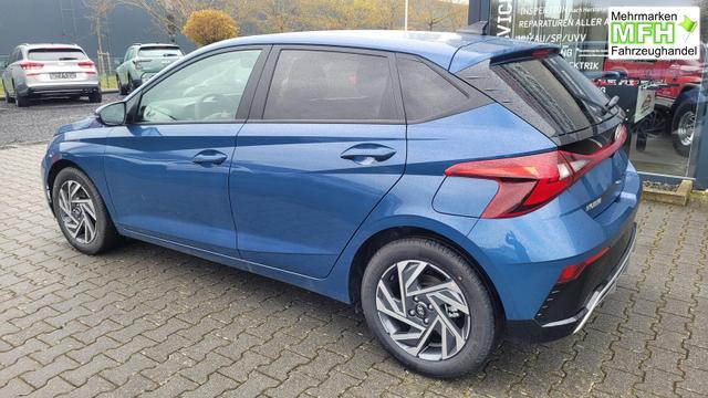 Hyundai i20 Family Family*Navi*Shzg*Lhzg*PDC*Cam*16Zoll*ACA* 