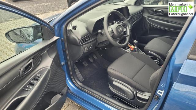 Hyundai i20 Family Family*Navi*Shzg*Lhzg*PDC*Cam*16Zoll*ACA* 