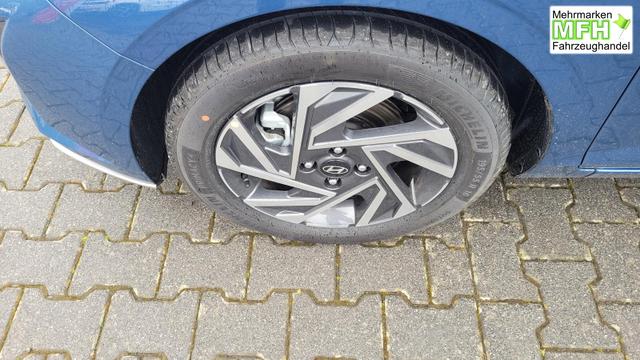 Hyundai i20 Family Family*Navi*Shzg*Lhzg*PDC*Cam*16Zoll*ACA* 