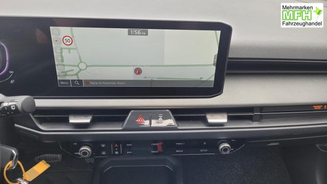 Kia Stonic Silver AT*Navi*Shzg*Lhzg*PDCv+h*Cam*16Zoll*LED 