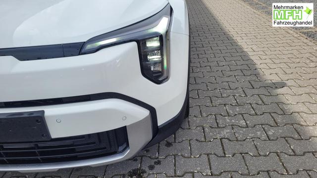 Kia Stonic Silver AT*Navi*Shzg*Lhzg*PDCv+h*Cam*16Zoll*LED 