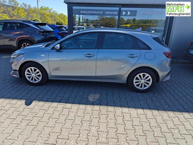 Kia Ceed Spin 1.5 T-GDI AT Kamera*Sitzheizung*APP*Navi 