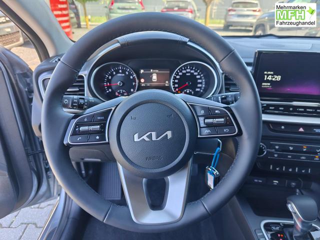 Kia Ceed Spin 1.5 T-GDI AT Kamera*Sitzheizung*APP*Navi 