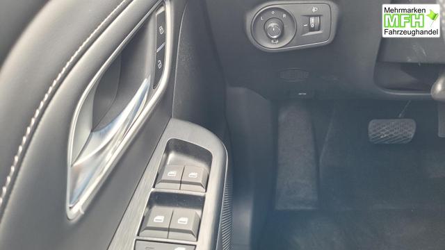 MG ZS 1.5 Hybrid+ 145 kW Luxury AT Luxury+Navi+SHZ+Kamera+ACA+18 