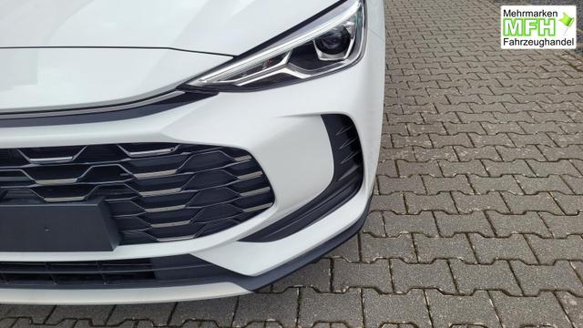 MG ZS 1.5 Hybrid+ 145 kW Luxury AT Luxury+Navi+SHZ+Kamera+ACA+18 
