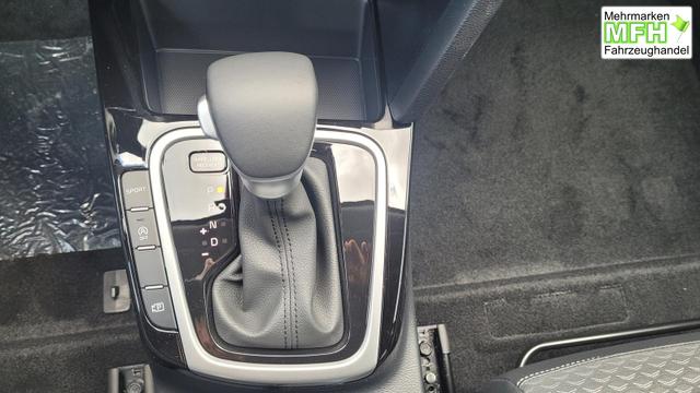 Kia Ceed Gold 1.5 AT*LED*Navi*Shzg*Lhzg*PDC*Cam*17Zoll* 