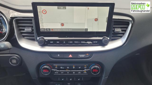 Kia Ceed Gold 1.5 AT*LED*Navi*Shzg*Lhzg*PDC*Cam*17Zoll* 