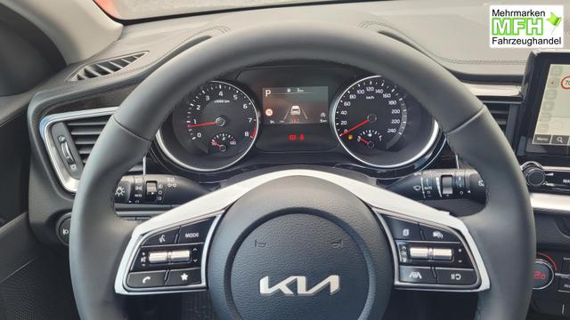 Kia Ceed Gold 1.5 AT*LED*Navi*Shzg*Lhzg*PDC*Cam*17Zoll* 