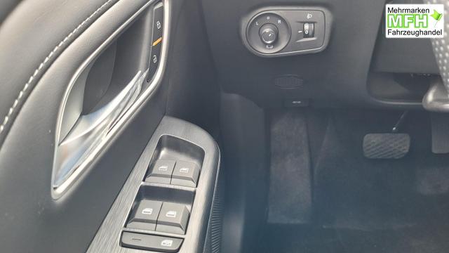 MG ZS 1.5 Hybrid+ 145 kW Luxury AT Luxury+Navi+SHZ+Kamera+ACA+18 