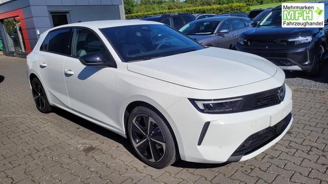 Opel Astra Edition Edition*LED*Navi*Shzg*Lhzg*PDC*Cam*17Zoll* 