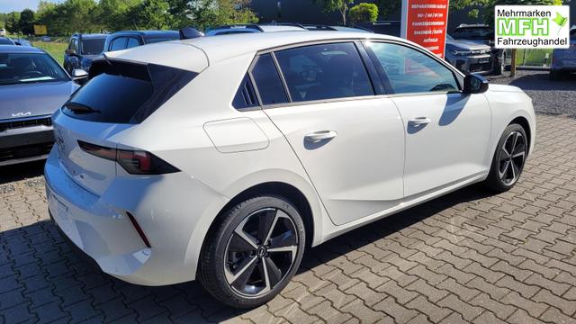 Opel Astra Edition Edition*LED*Navi*Shzg*Lhzg*PDC*Cam*17Zoll* 
