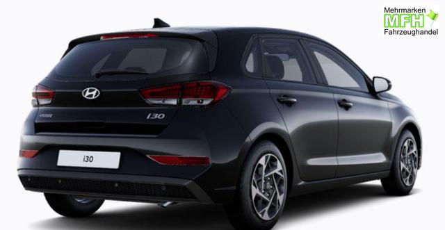 Hyundai i30 Family HB GO*Navi*LED*Shzg*Lhzg*PDC*Cam*16Zoll* 